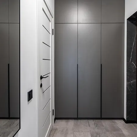 жк семицвіт, New Building