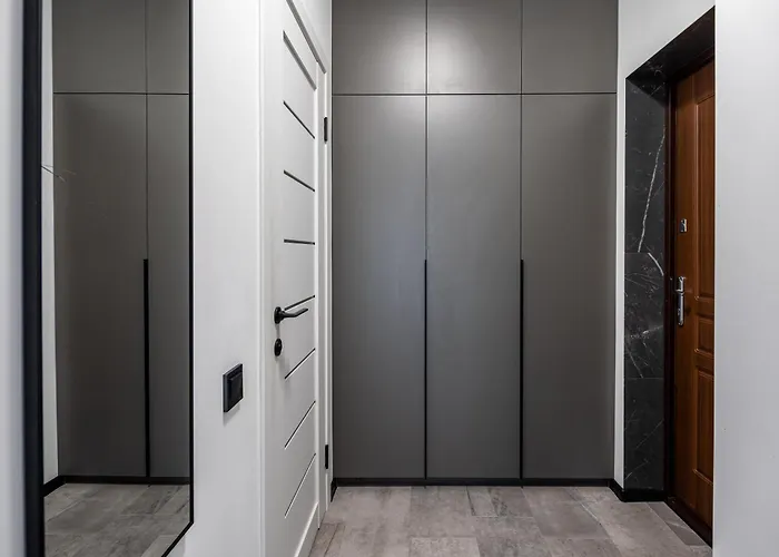 жк семицвіт, New Building