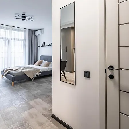 жк семицвіт, New Building